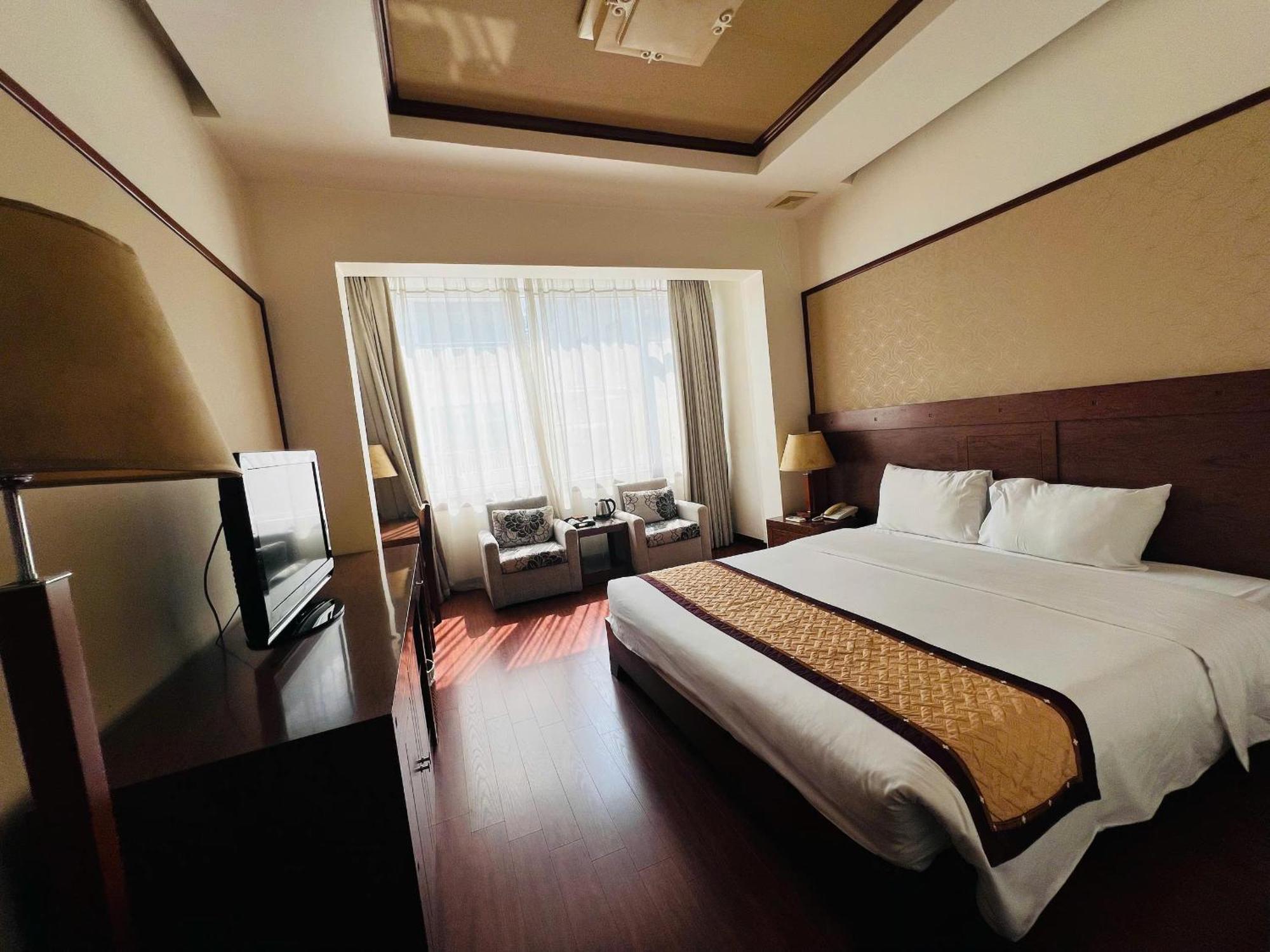 Отель Sao Mai Boutique 4*