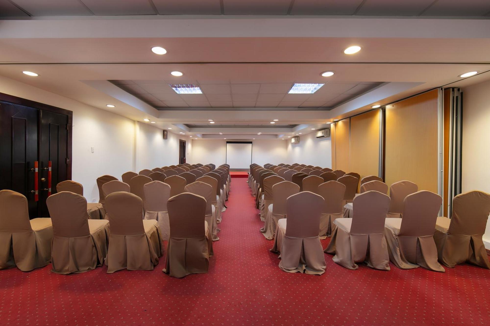 Отель Sao Mai Boutique 4*